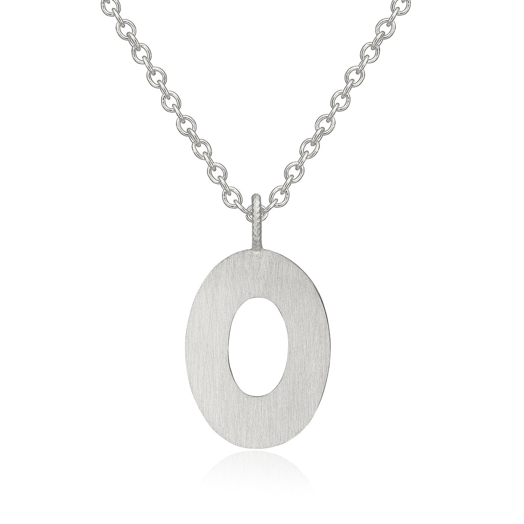 Letter O halskæde. Bogstavvedhæng i sølv på Stream 50 kæde. Dulong Fine Jewelry