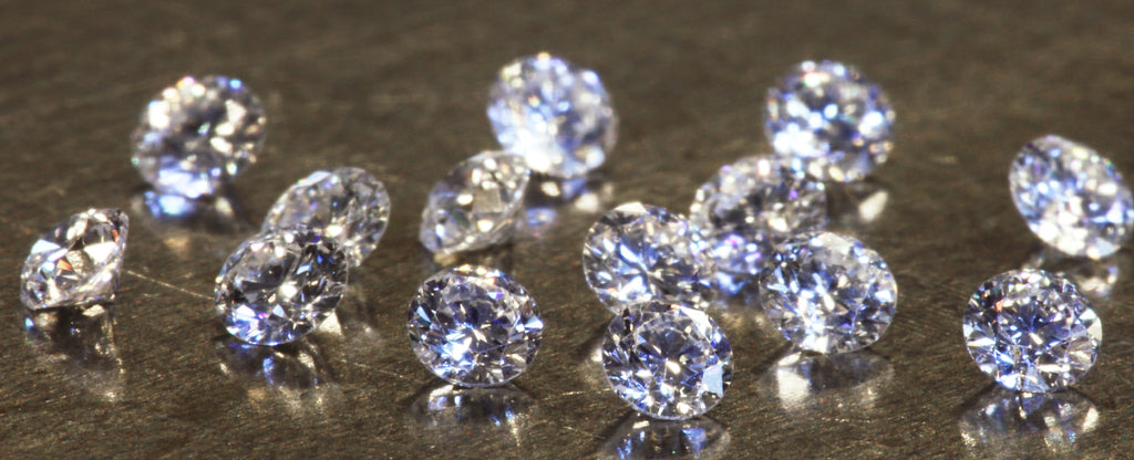 Smykker med diamanter