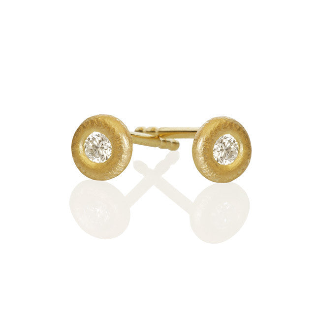 Glory ørestikker. Mini, guld 18 K med to brillanter. Dulong Fine Jewelry