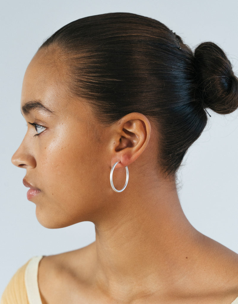 Esme øreringe. Stor, sølv. Dulong Fine Jewelry