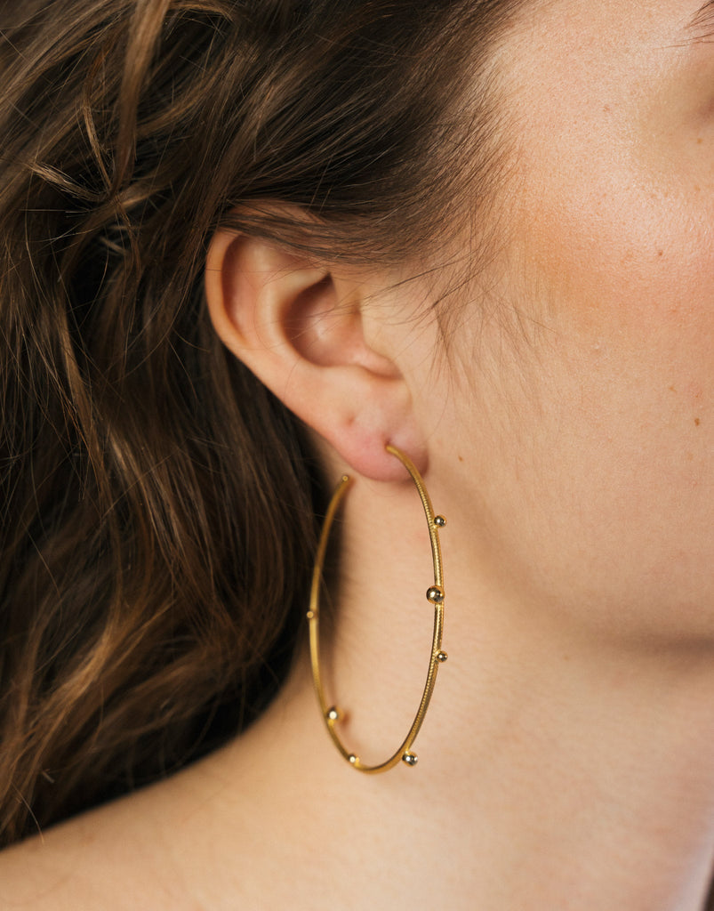 Delphis Creol øreringe. Mega, guld 18 K. Dulong Fine Jewelry