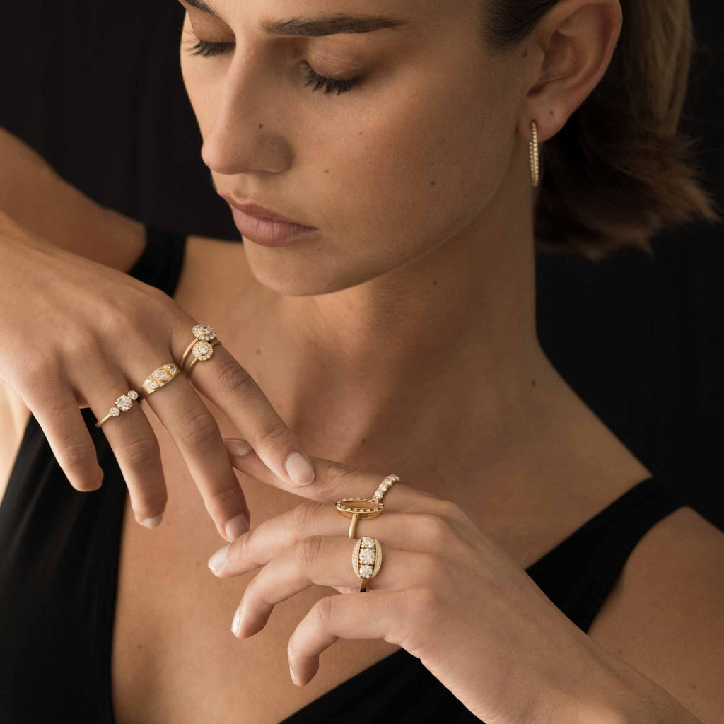 Klassiske og eksklusive diamantringe fra Dulong Fine Jewelry. Designet af Marianne Dulong og Anja Camilla Alajdi