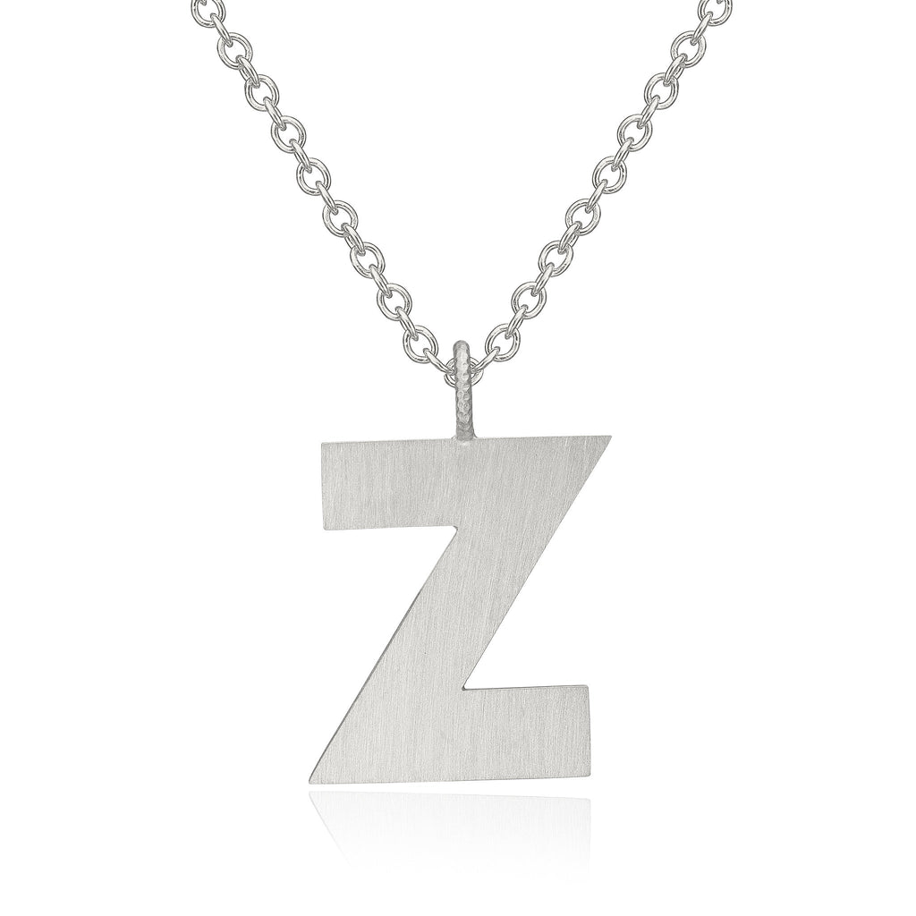 Letter Z halskæde. Bogstavvedhæng i sølv på Stream 50 sølvkæde. Dulong Fine Jewelry
