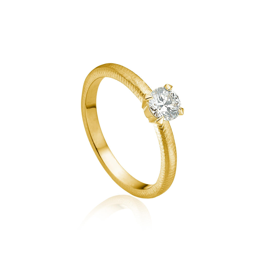 Lumina ring, 0,50 ct. Solitairering I guld 18 K med en brillantslebet diamant. Dulong Fine Jewelry